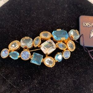 NWT Vintage Swarovski multicolor Brooch!